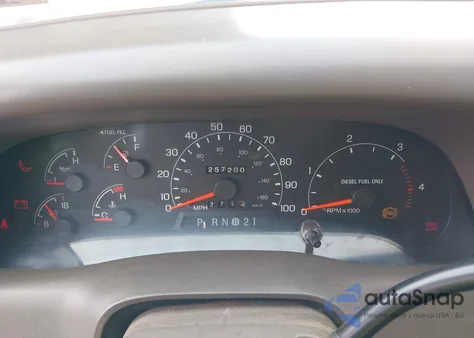 2000 Ford F-250 Lariat/Xl/Xlt z USA, uszkodzony, nr VIN 1FTNW21F3YEC78232